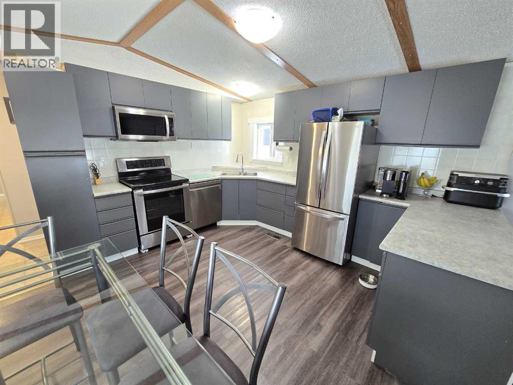 5206 55 Avenue, Grimshaw, Alberta T0H 1W0 - Photo 4 - A2293961