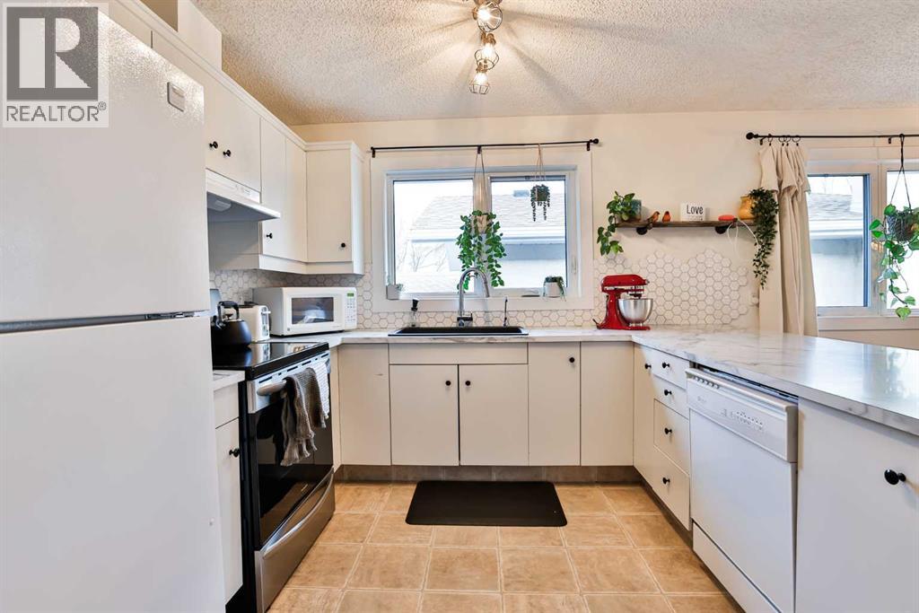 285 Jerry Potts Boulevard W, Lethbridge, Alberta T1K 6J9 - Photo 7 - A2285354