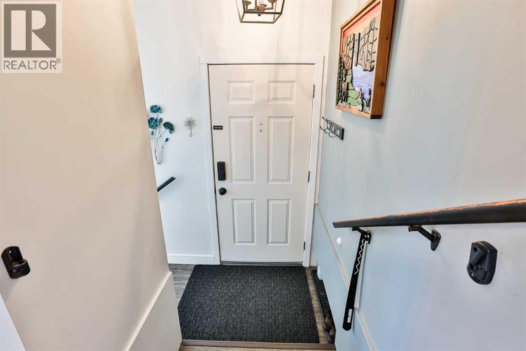 285 Jerry Potts Boulevard W, Lethbridge, Alberta T1K 6J9 - Photo 3 - A2285354