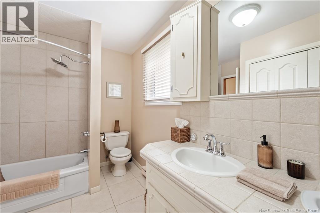 1803 Amirault, Dieppe, New Brunswick  E1A 7J7 - Photo 15 - NB130299