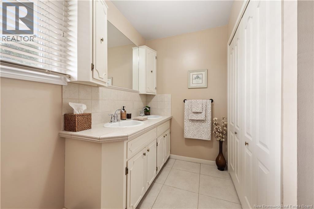 1803 Amirault, Dieppe, New Brunswick  E1A 7J7 - Photo 14 - NB130299