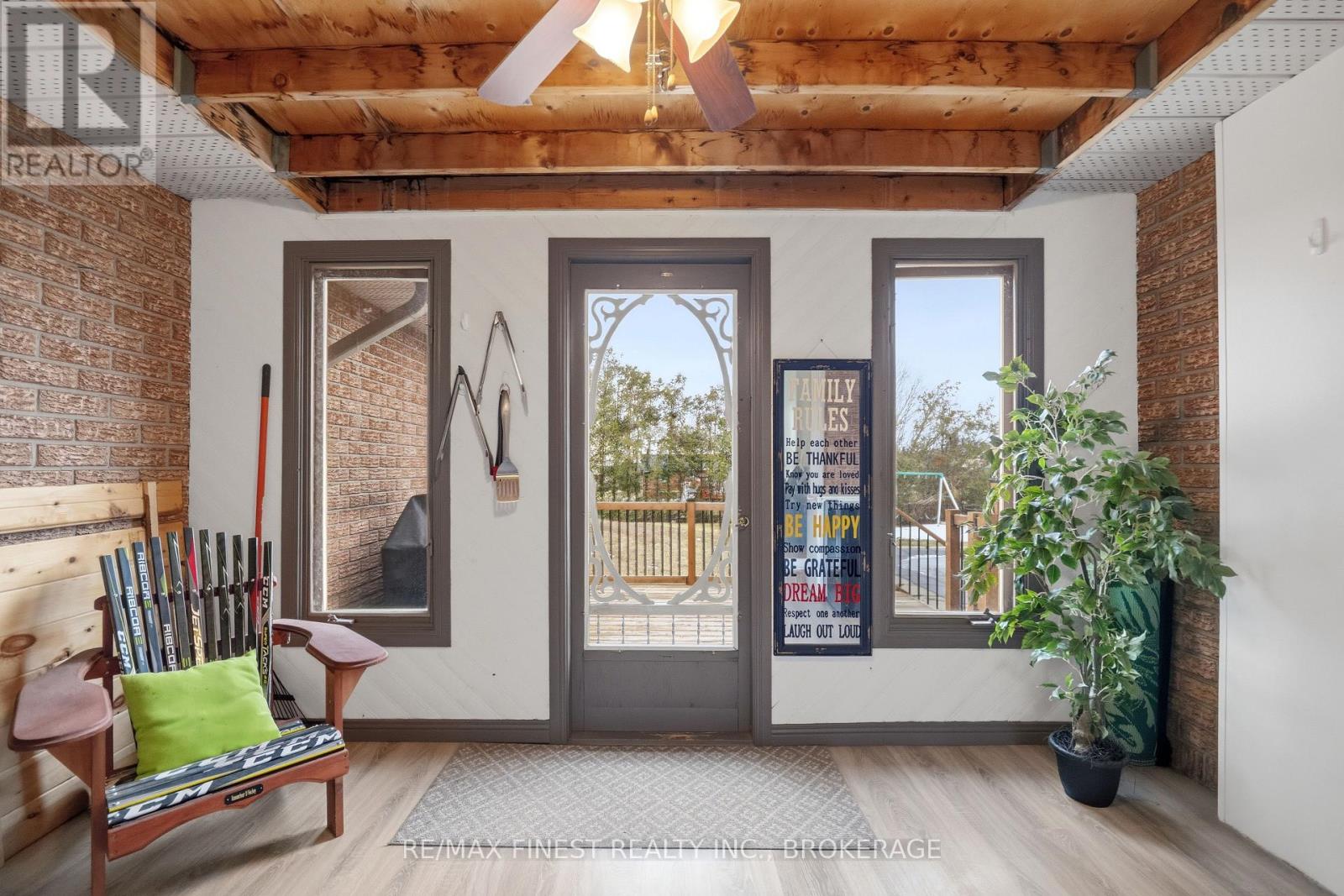 1779 Floyd Avenue, Kingston (City North Of 401), Ontario  K7L 4V4 - Photo 14 - X12899086