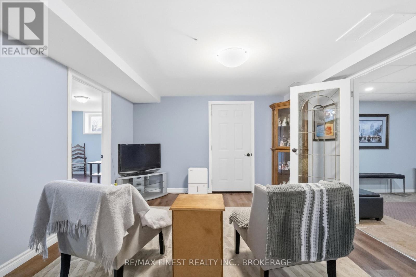 1779 Floyd Avenue, Kingston (City North Of 401), Ontario  K7L 4V4 - Photo 30 - X12899086