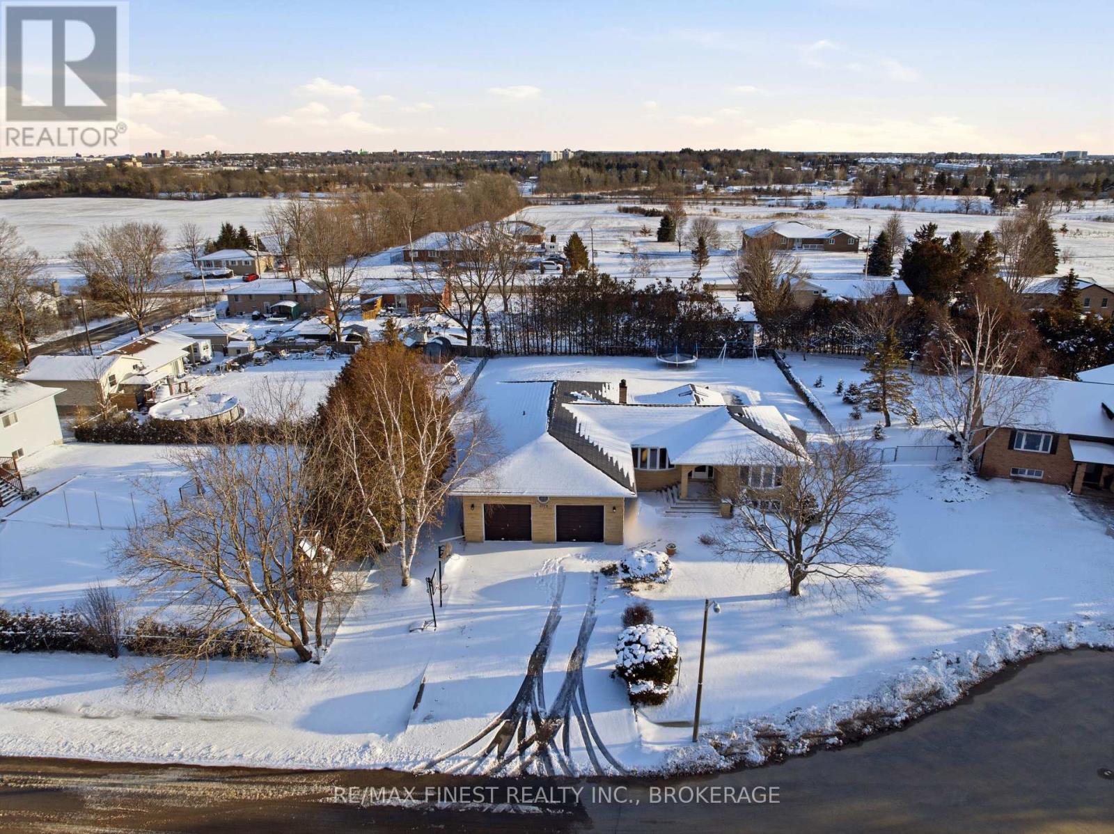 1779 Floyd Avenue, Kingston (City North Of 401), Ontario  K7L 4V4 - Photo 45 - X12899086