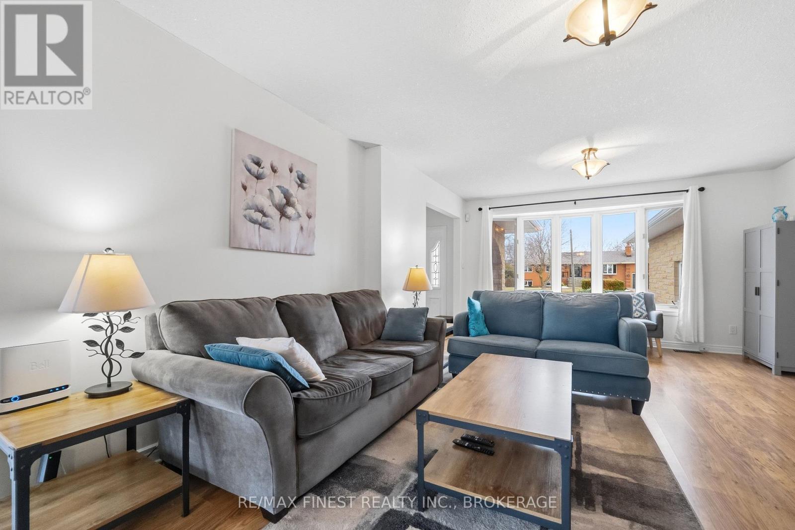 1779 Floyd Avenue, Kingston (City North Of 401), Ontario  K7L 4V4 - Photo 6 - X12899086