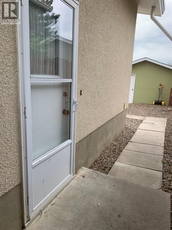 114 Mcgill Boulevard W, Lethbridge, Alberta  T1K 4C4 - Photo 17 - A2288221