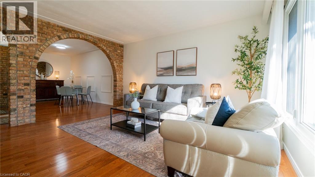 9 Ambrose Avenue, Hamilton, Ontario  L8K 5N8 - Photo 3 - 40810477