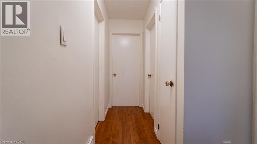 9 Ambrose Avenue, Hamilton, Ontario  L8K 5N8 - Photo 16 - 40810477