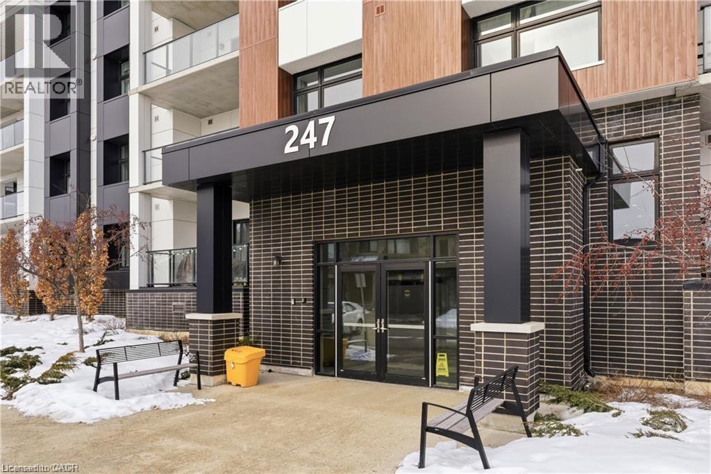 247 Grey Silo Road Unit# 306, Waterloo, Ontario  N2K 0G7 - Photo 2 - 40813331