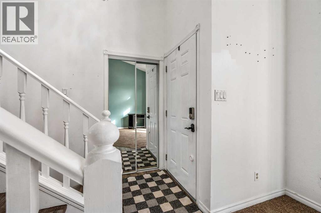 224 Mt Crandell Crescent W, Lethbridge, Alberta T1K 6M8 - Photo 4 - A2292037