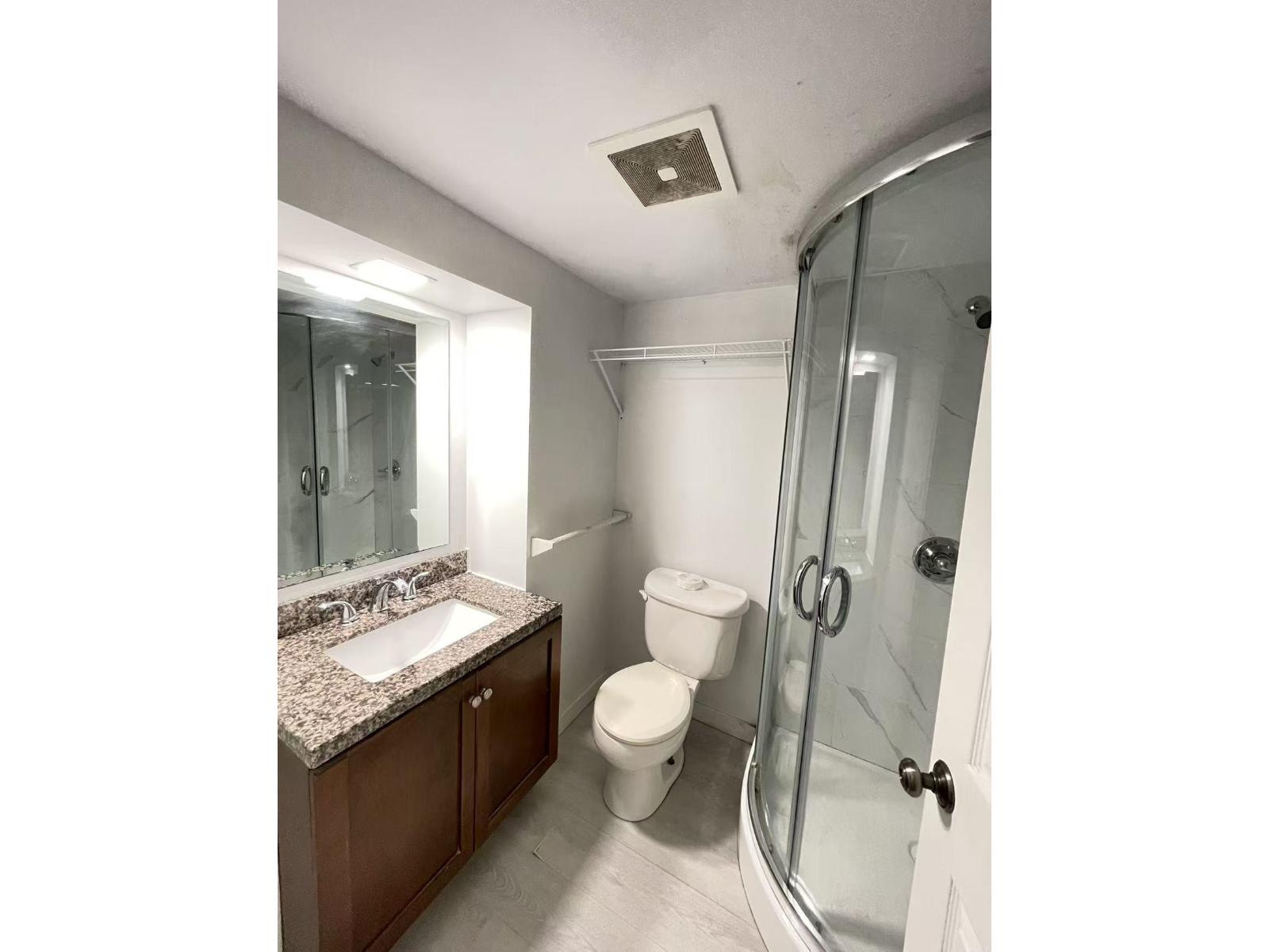 15600 109a, Surrey, British Columbia  V4N 4T6 - Photo 11 - R3087077