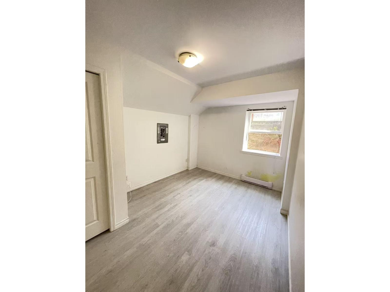 15600 109a, Surrey, British Columbia  V4N 4T6 - Photo 5 - R3087077