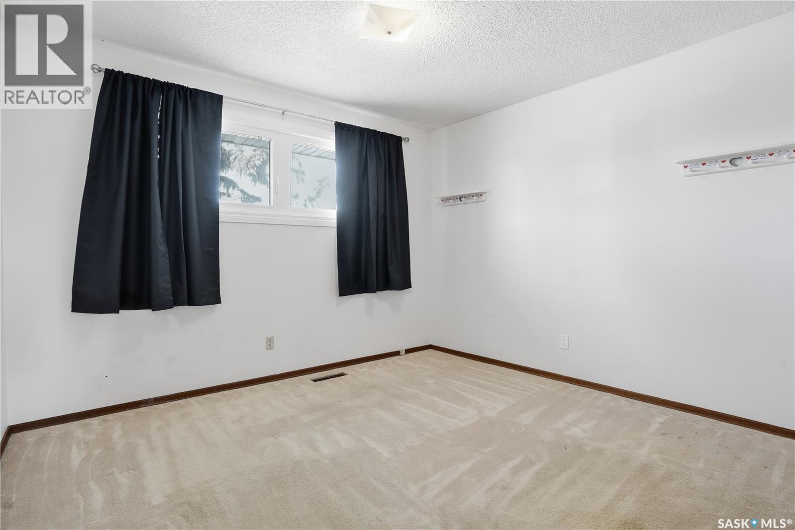 115 Mccaul Crescent, Regina, Saskatchewan  S4R 3X4 - Photo 24 - SK030736