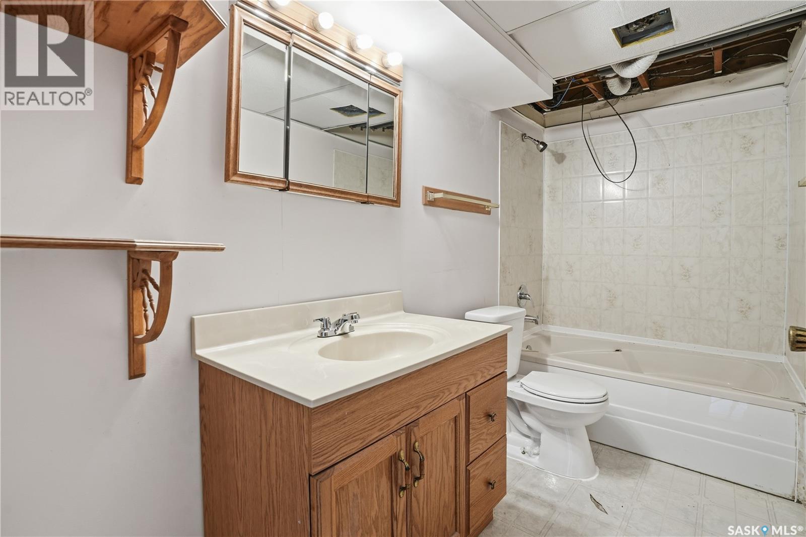 115 Mccaul Crescent, Regina, Saskatchewan  S4R 3X4 - Photo 36 - SK030736