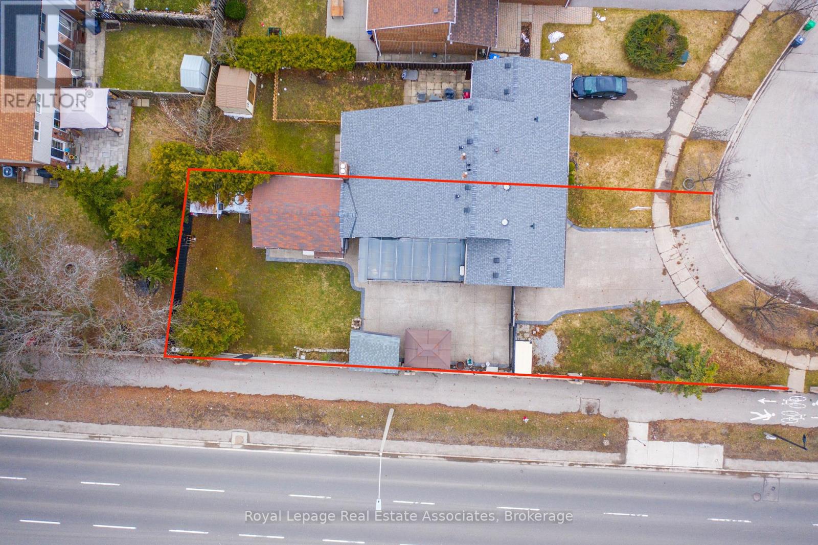 6006 Sundance Place, Mississauga, Ontario  L5N 2B4 - Photo 50 - W12899042