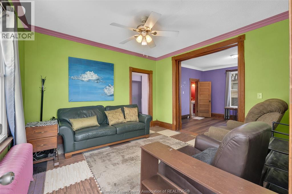 559 Assumption, Windsor, Ontario  N9A 3B3 - Photo 12 - 26005725