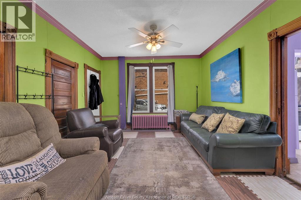 559 Assumption, Windsor, Ontario  N9A 3B3 - Photo 13 - 26005725