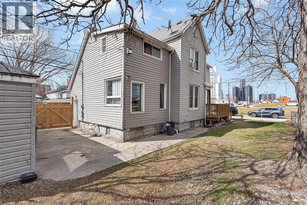 559 Assumption, Windsor, Ontario  N9A 3B3 - Photo 28 - 26005725