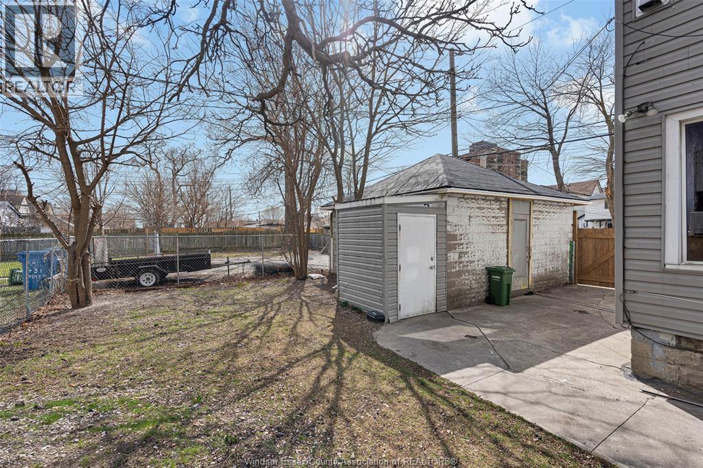 559 Assumption, Windsor, Ontario  N9A 3B3 - Photo 29 - 26005725