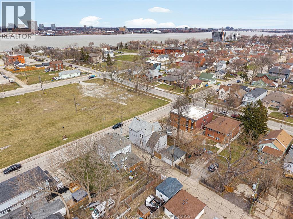 559 Assumption, Windsor, Ontario  N9A 3B3 - Photo 33 - 26005725