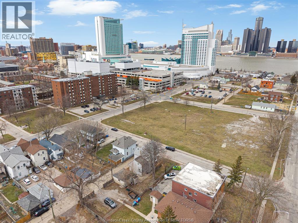 559 Assumption, Windsor, Ontario  N9A 3B3 - Photo 34 - 26005725