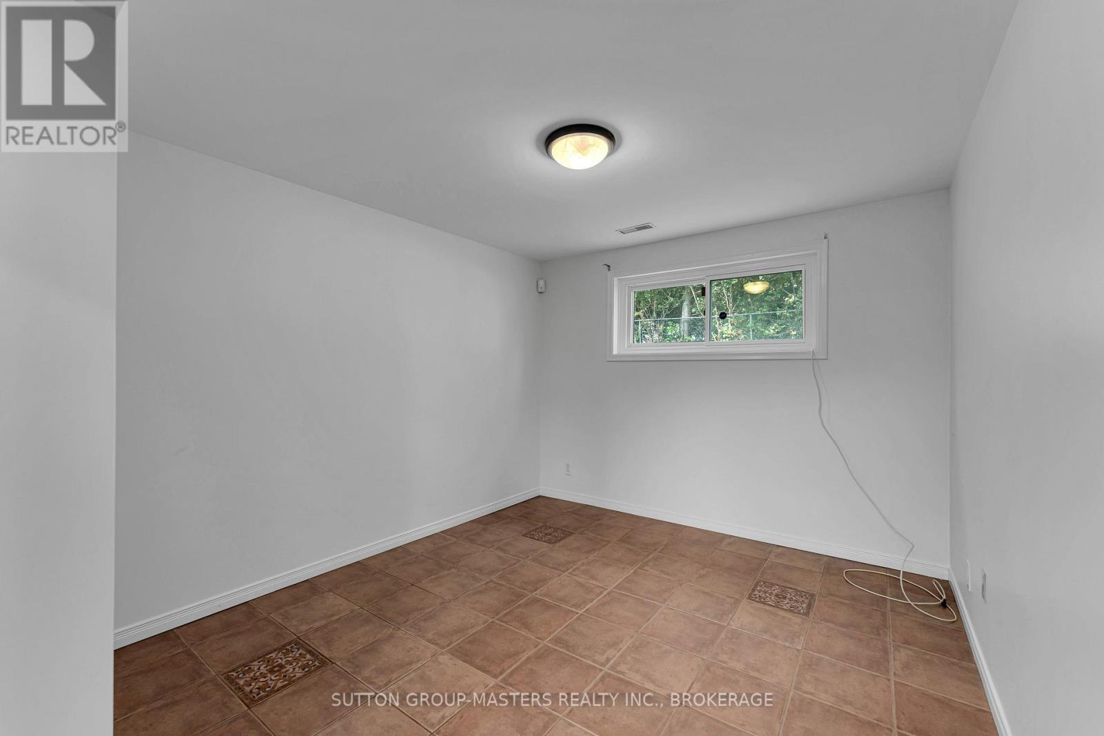 14 Baker Street, Kingston, Ontario  K7K 4Z3 - Photo 29 - X12860434