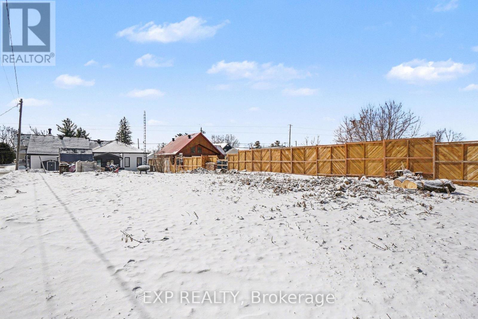 2061 Lajoie Street, Alfred And Plantagenet, Ontario  K0B 1J0 - Photo 38 - X12880794