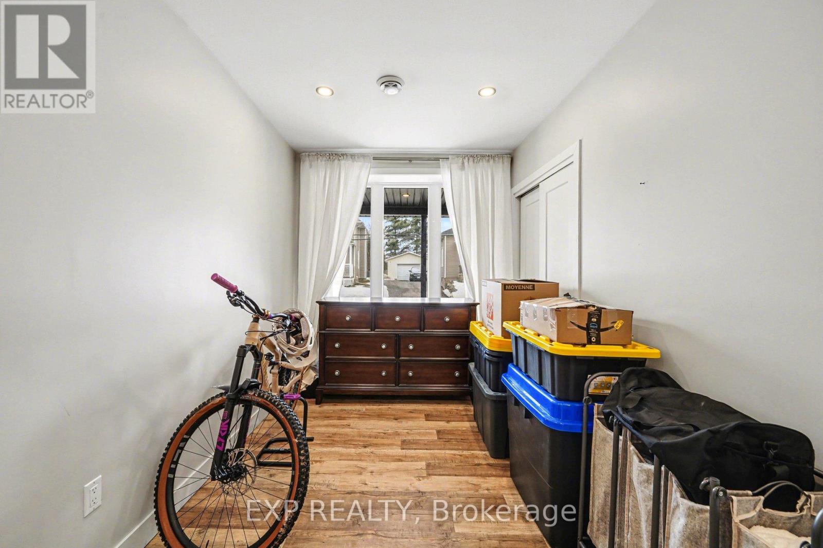 2061 Lajoie Street, Alfred And Plantagenet, Ontario  K0B 1J0 - Photo 21 - X12880794