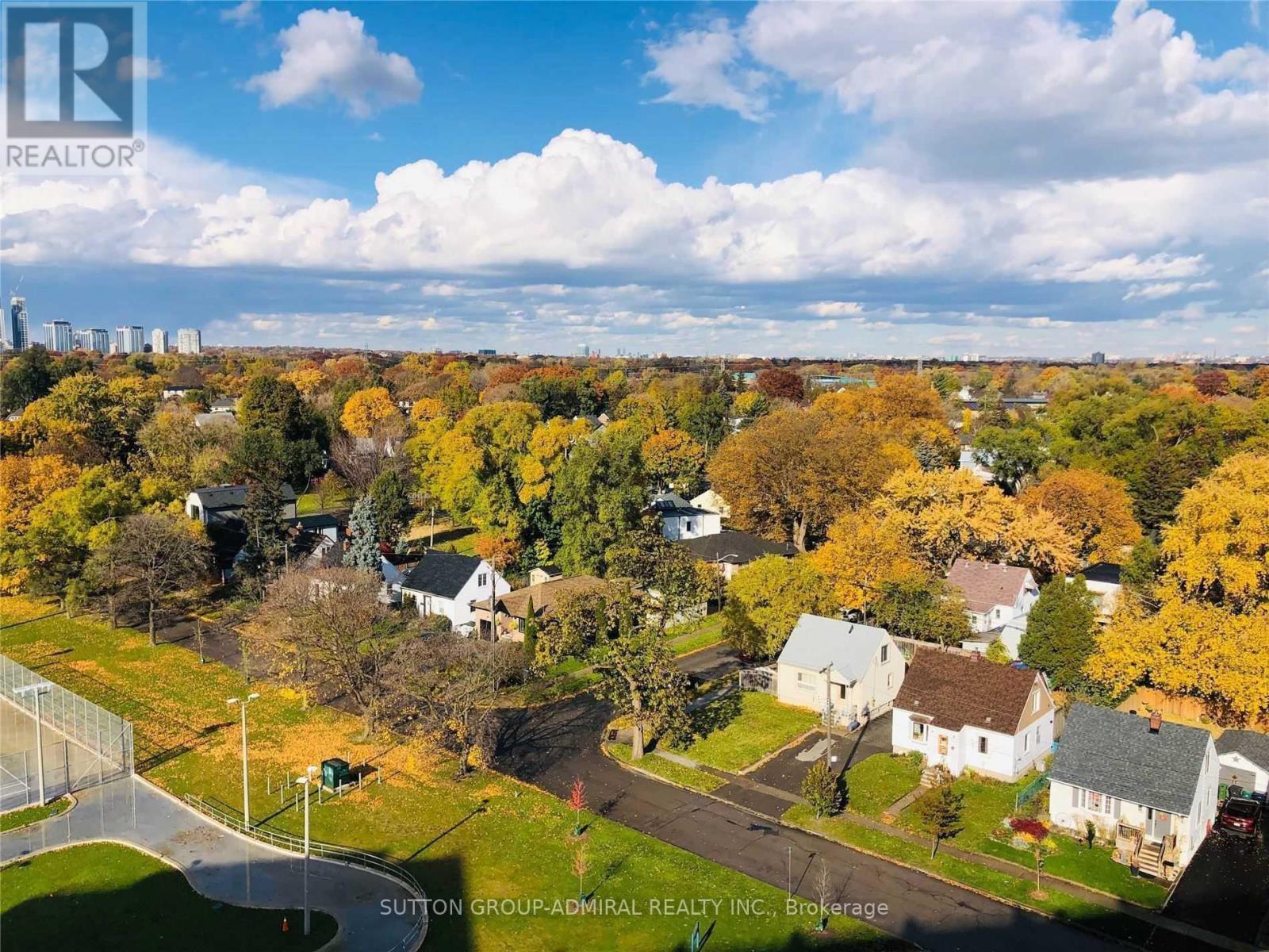 323 - 7 Smith Crescent, Toronto, Ontario  M8Z 0G3 - Photo 16 - W12684838