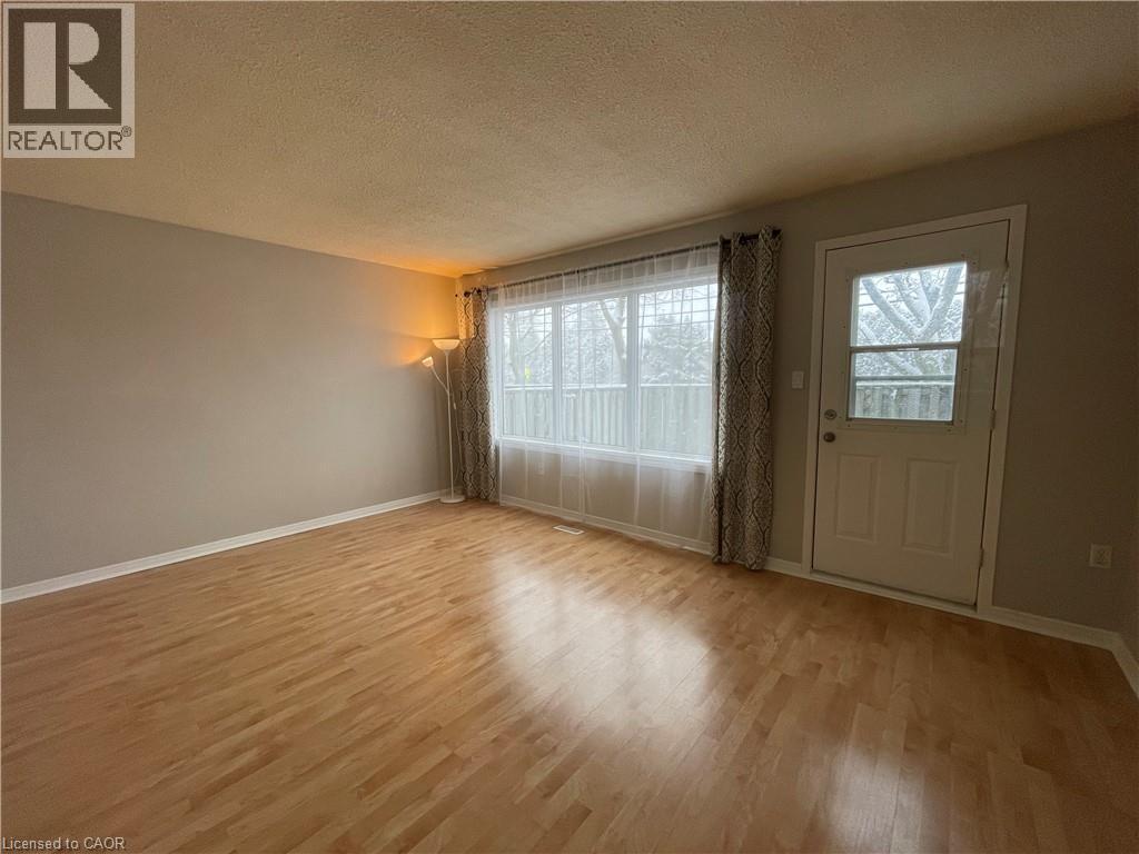 10 Angus Road Unit# 3, Hamilton, Ontario  L8K 6K3 - Photo 7 - 40813455