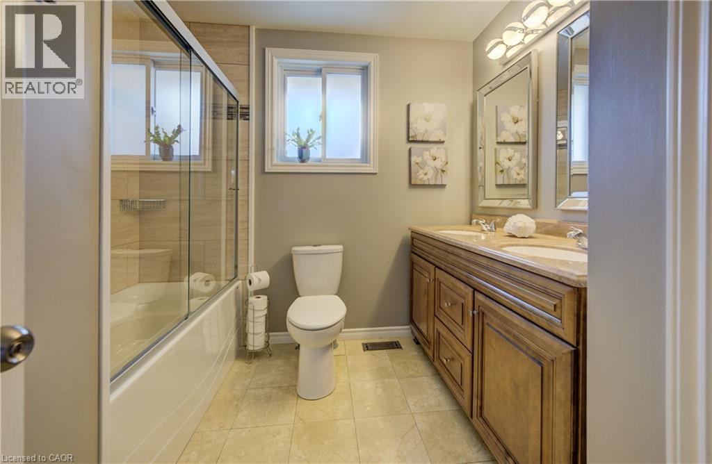 50 Farrier Drive, Kitchener, Ontario  N2P 1J5 - Photo 16 - 40812913