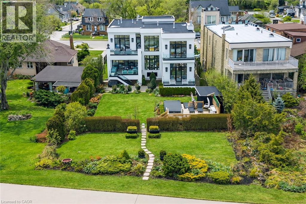 711 Beach Boulevard, Hamilton, Ontario  L8H 6Y5 - Photo 2 - 40812620