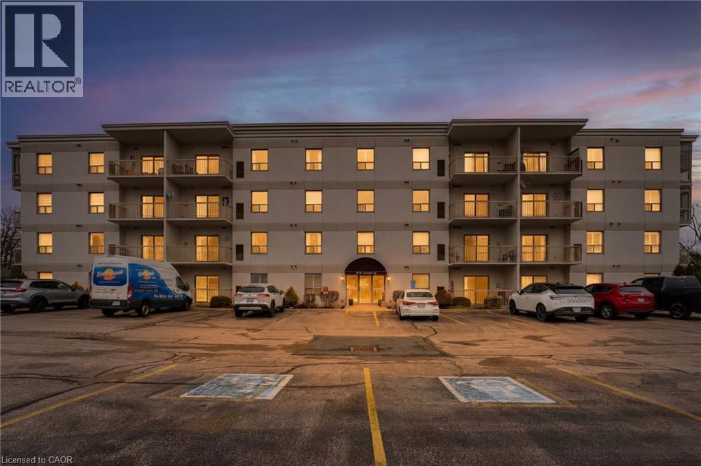 12 ST. ANDREW Street Unit# 408, Port Dover, Ontario