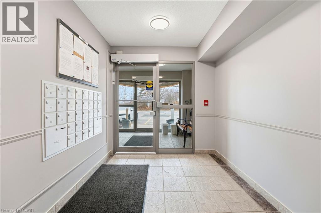 12 St. Andrew Street Unit# 408, Port Dover, Ontario  N0A 1N1 - Photo 6 - 40807059