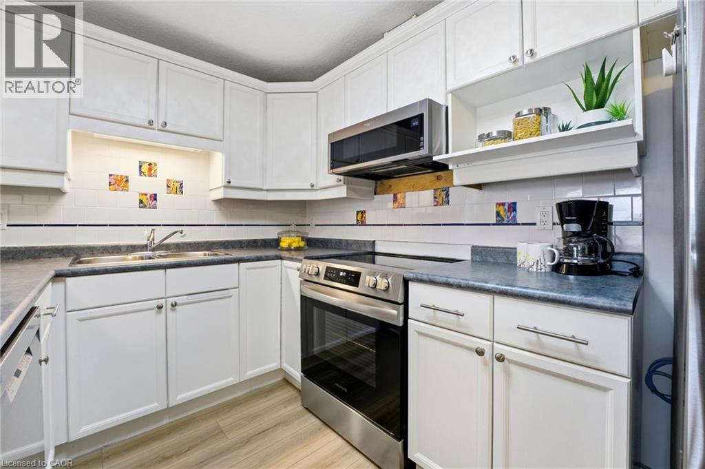 12 St. Andrew Street Unit# 408, Port Dover, Ontario  N0A 1N1 - Photo 9 - 40807059