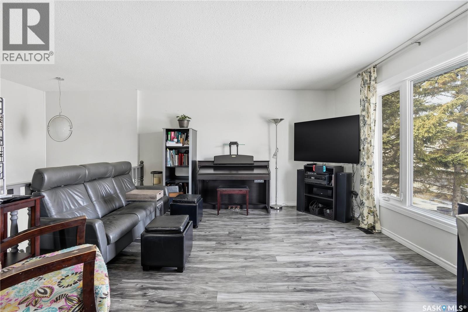 6715 1st Avenue N, Regina, Saskatchewan  S4X 1C7 - Photo 4 - SK030796