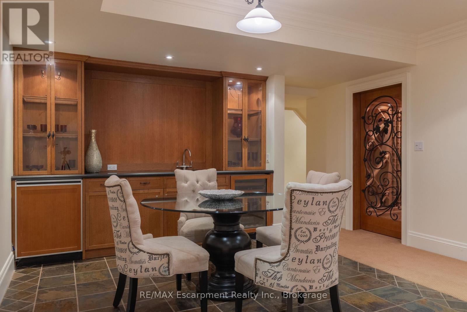 1081 Argyle Drive, Oakville, Ontario  L6J 1A9 - Photo 40 - W12524606