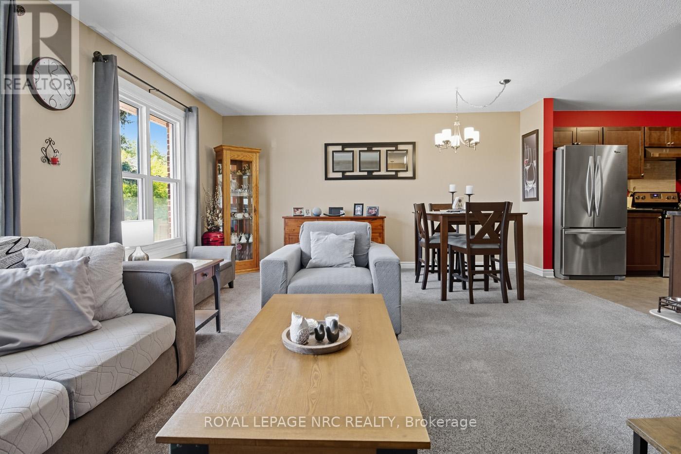 117 Bartlett Street, Thorold, Ontario  L2V 4Y5 - Photo 11 - X12899328