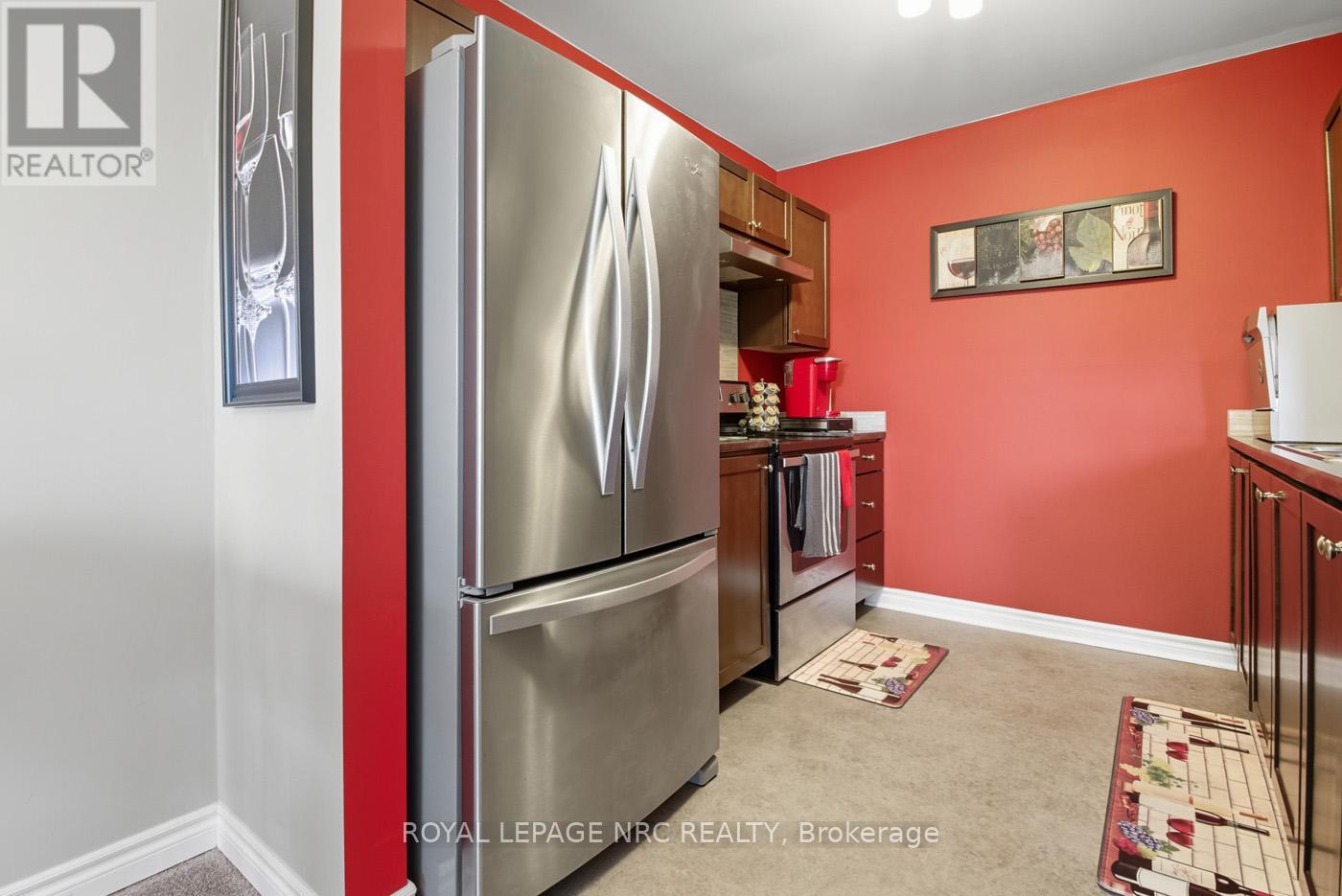 117 Bartlett Street, Thorold, Ontario  L2V 4Y5 - Photo 6 - X12899328