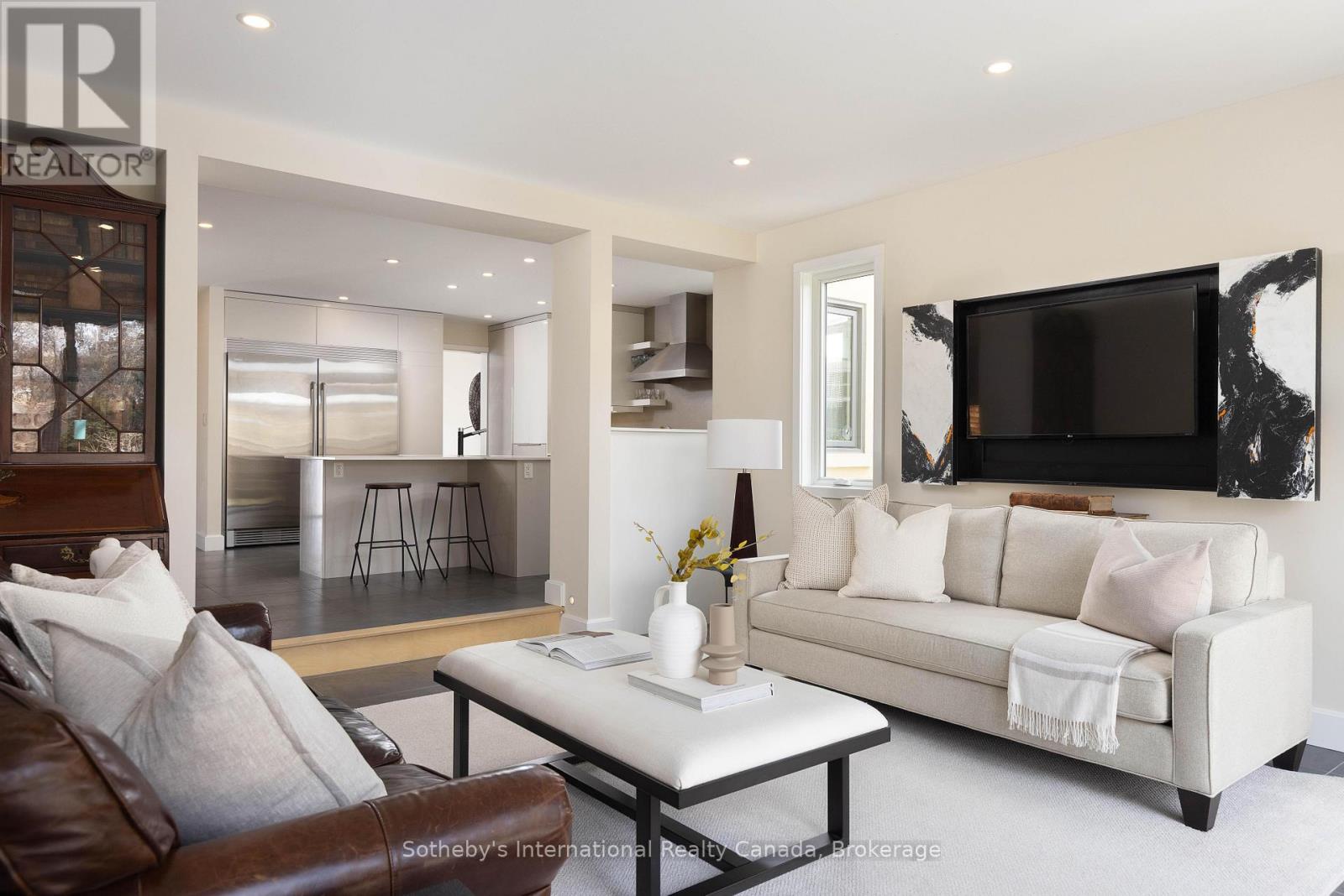 367 Spruce Street, Oakville, Ontario  L6J 2H2 - Photo 14 - W12899302