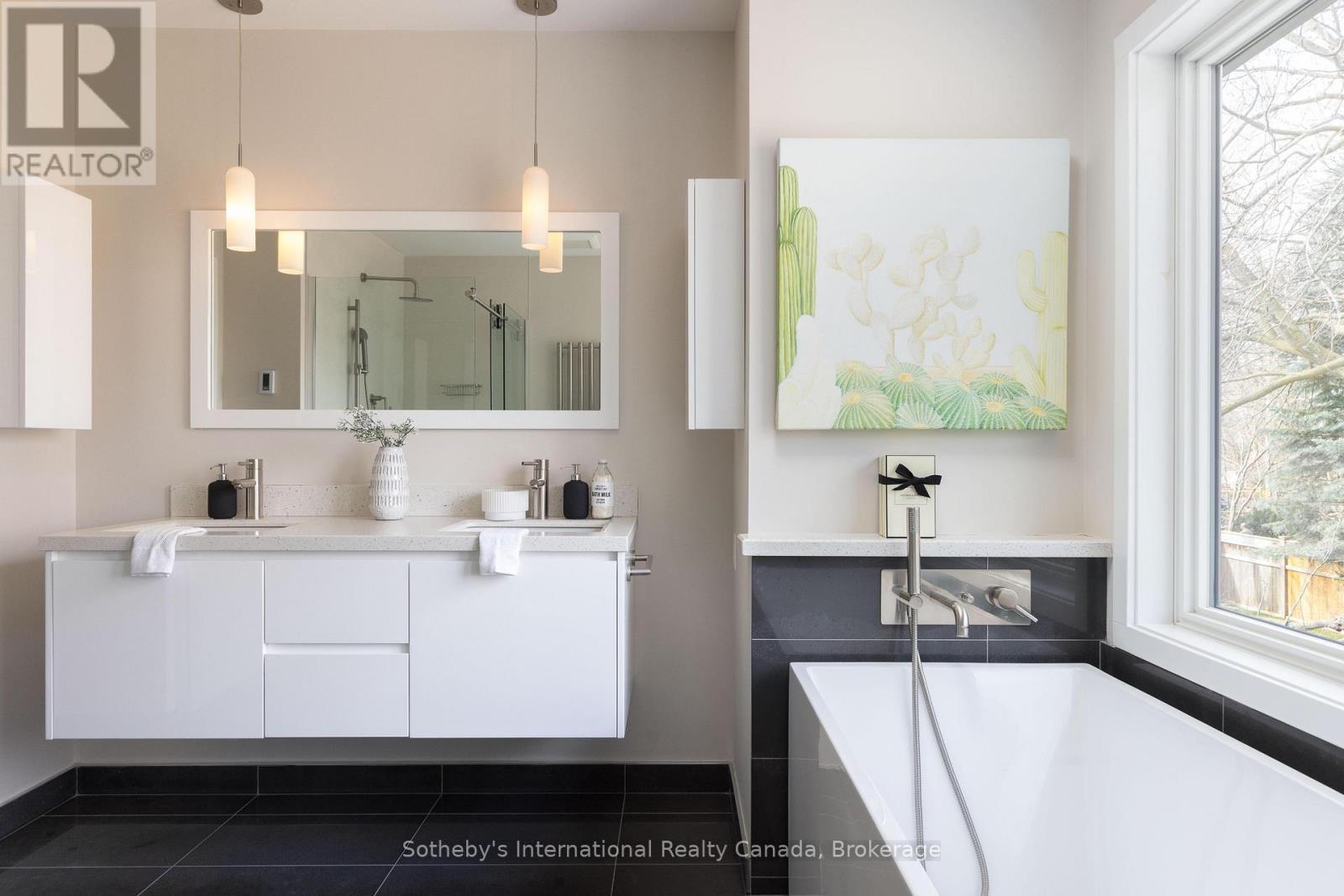 367 Spruce Street, Oakville, Ontario  L6J 2H2 - Photo 25 - W12899302