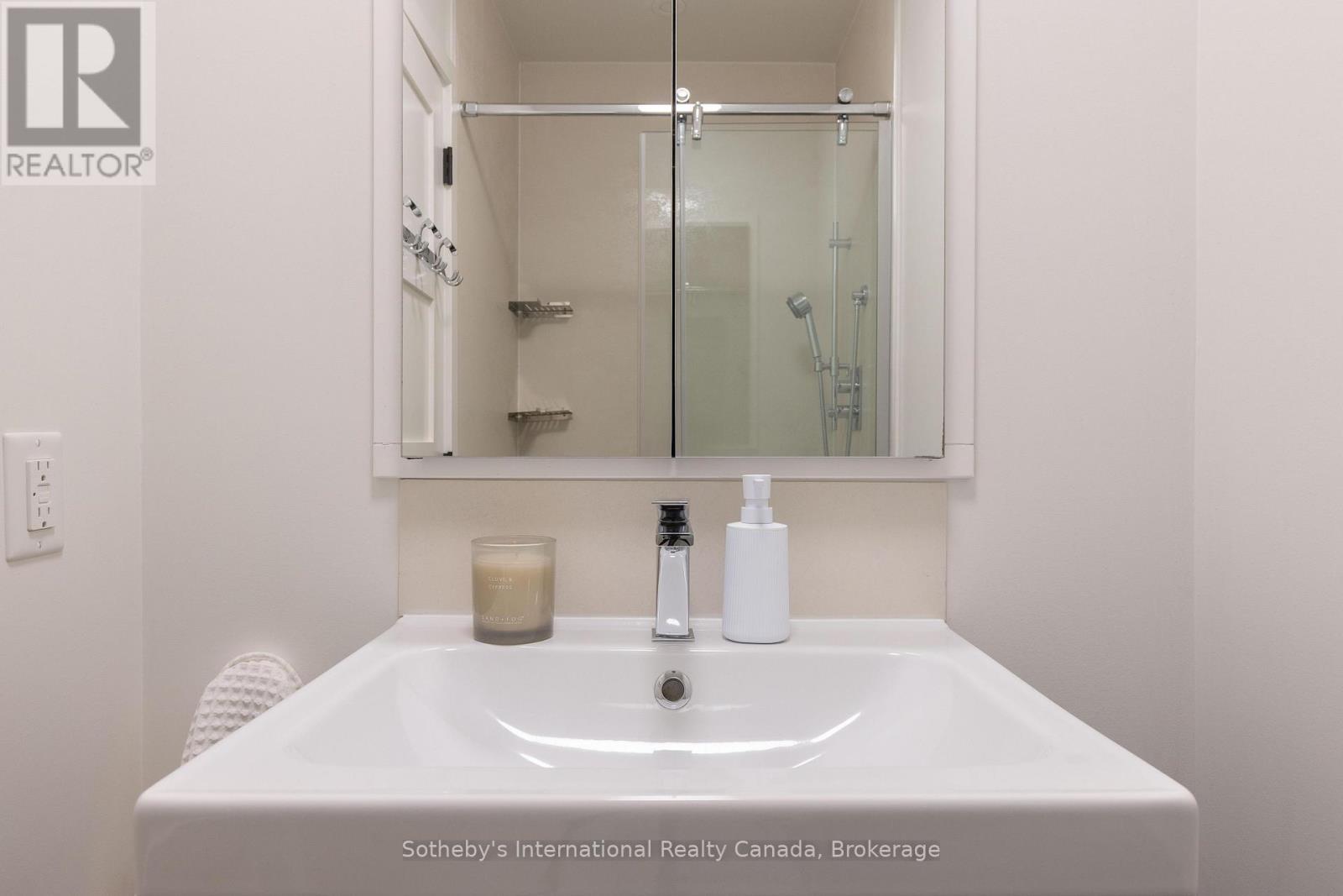 367 Spruce Street, Oakville, Ontario  L6J 2H2 - Photo 29 - W12899302