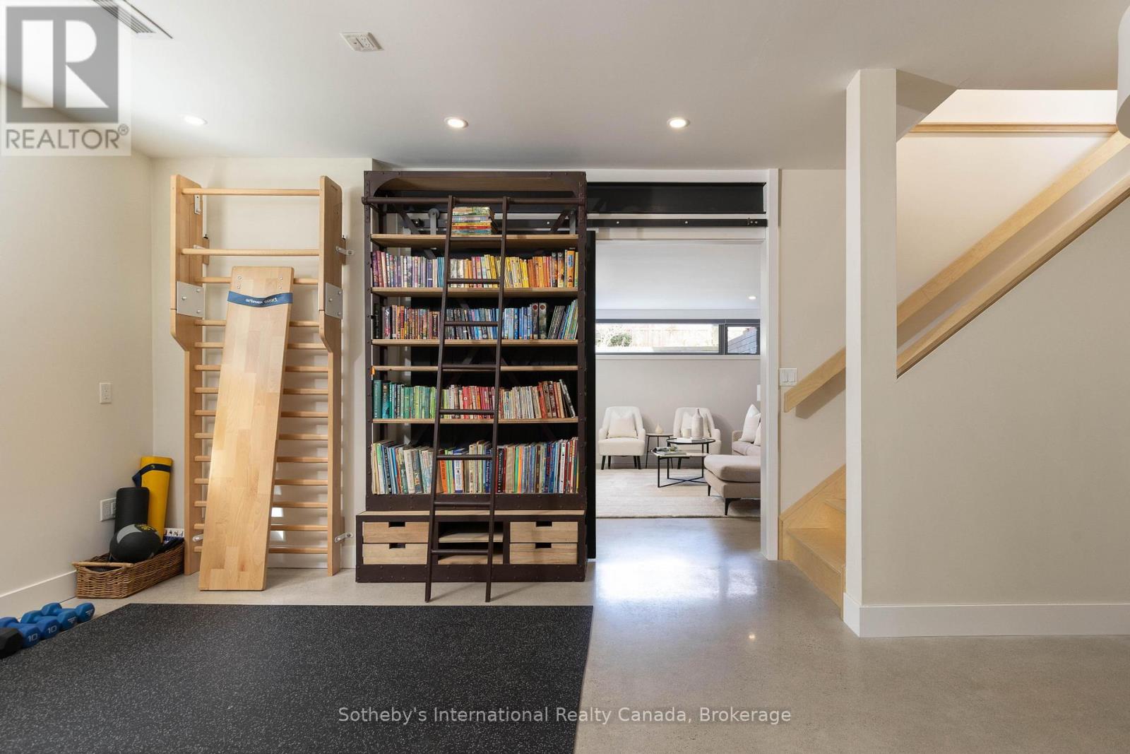 367 Spruce Street, Oakville, Ontario  L6J 2H2 - Photo 33 - W12899302