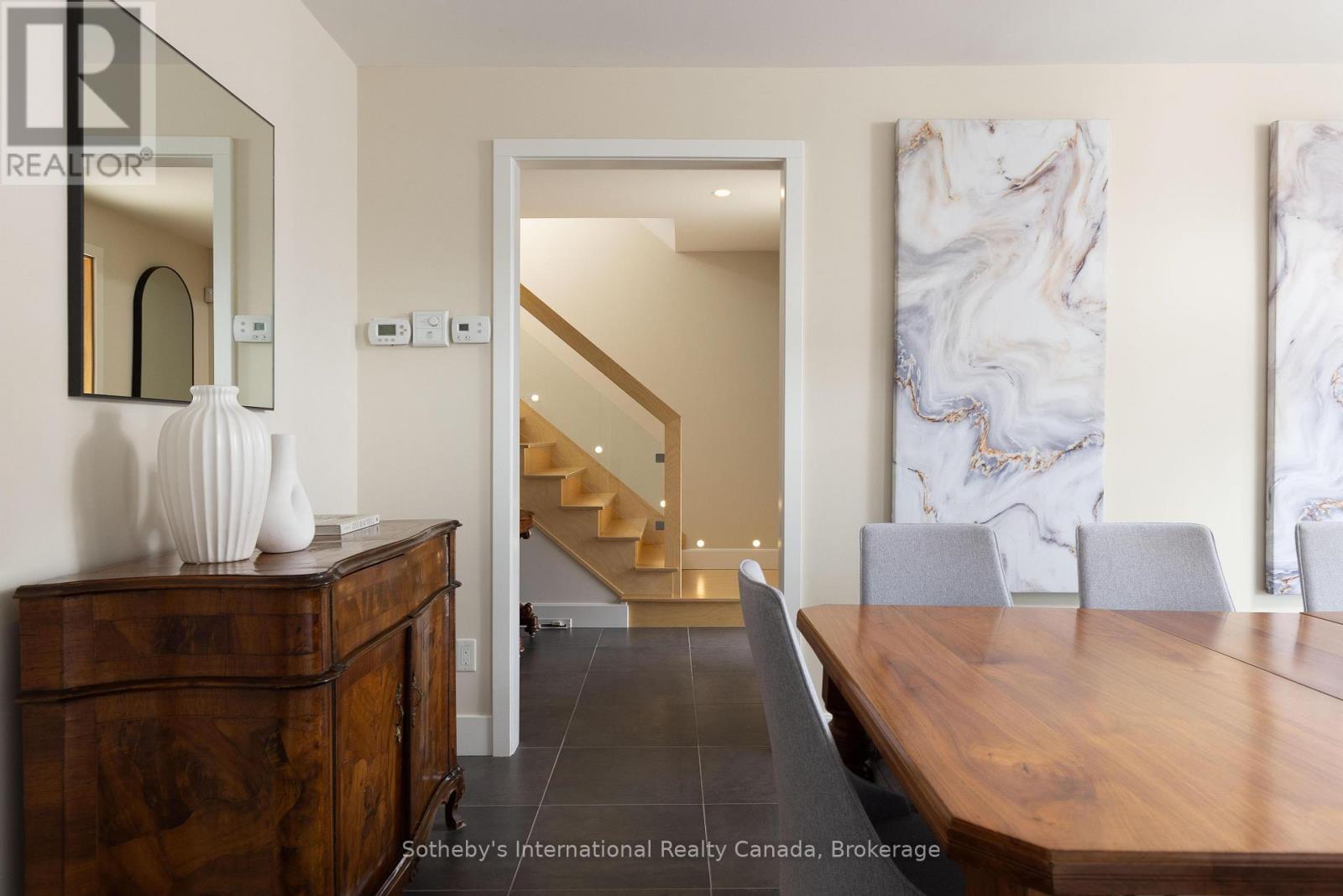 367 Spruce Street, Oakville, Ontario  L6J 2H2 - Photo 7 - W12899302