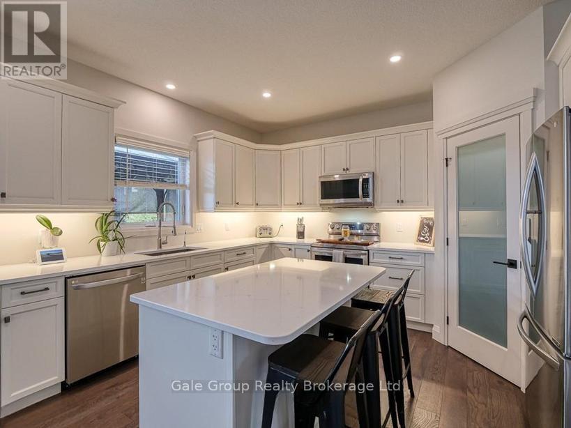 95 Thames Springs Crescent, Zorra, Ontario  N0M 2M0 - Photo 11 - X12899342