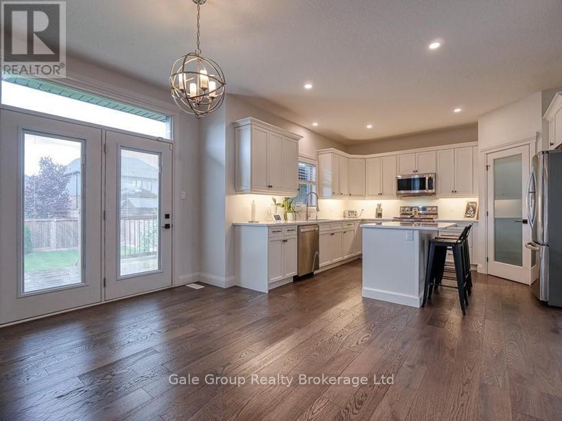 95 Thames Springs Crescent, Zorra, Ontario  N0M 2M0 - Photo 9 - X12899342