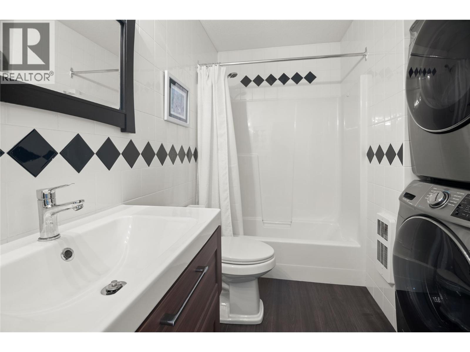 7525 Columbia Avenue Unit# 17, Radium Hot Springs, British Columbia V0A 1M0 - Photo 22 - 10379904