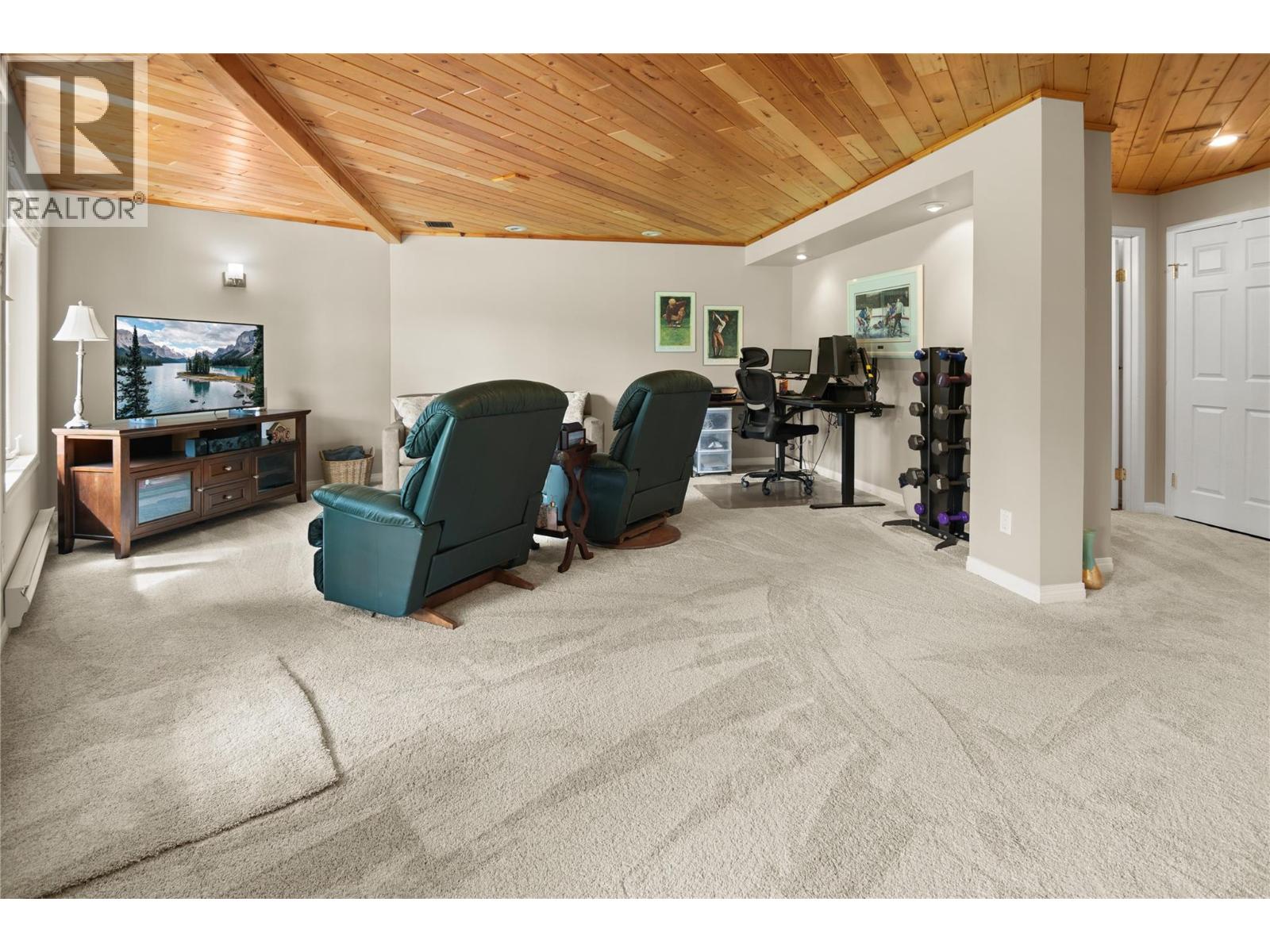 7525 Columbia Avenue Unit# 17, Radium Hot Springs, British Columbia V0A 1M0 - Photo 29 - 10379904