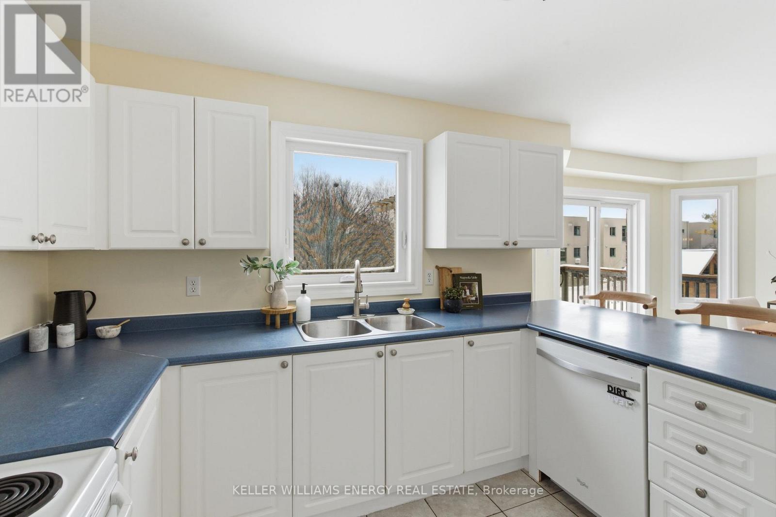 105 Guildwood Drive, Clarington, Ontario  L1C 5C7 - Photo 17 - E12899444