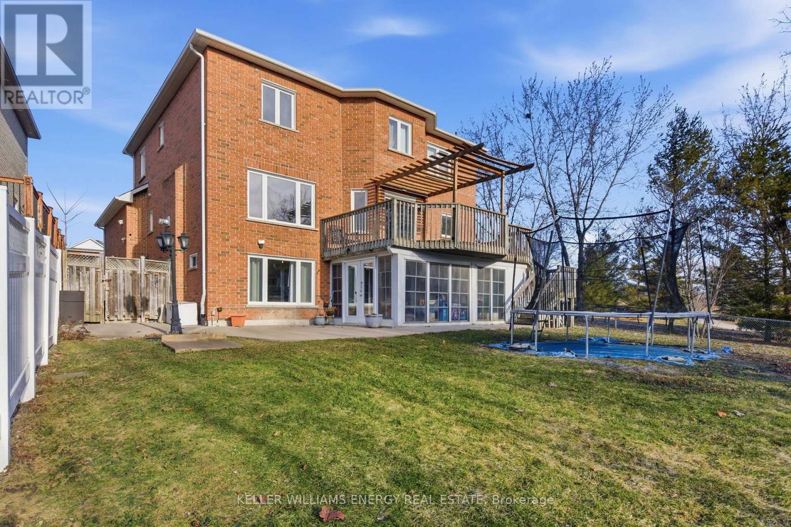 105 Guildwood Drive, Clarington, Ontario  L1C 5C7 - Photo 41 - E12899444